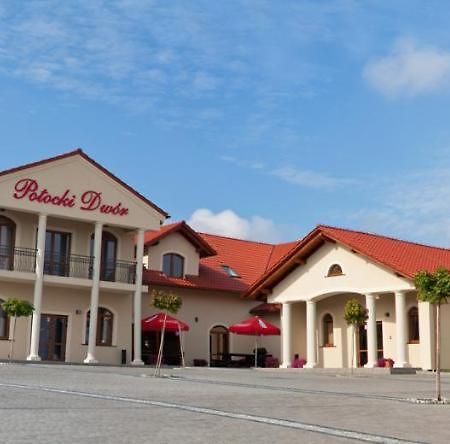 Potocki Dwor Hotel Jędrzejów Bagian luar foto